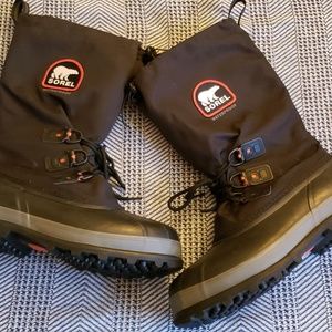 Sorel Men’s pull on winter boot size 11